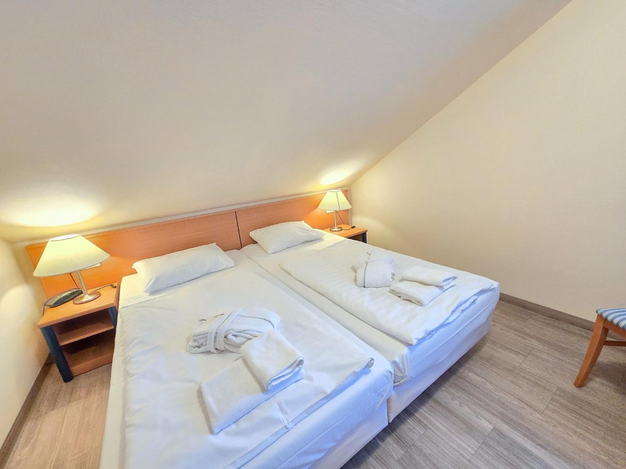 Duenenpark Binz - Komfort Ferienwohnung Mit 1 Schlafzimmer Und Balkon Im Dachgeschoss 024 Buitenkant foto